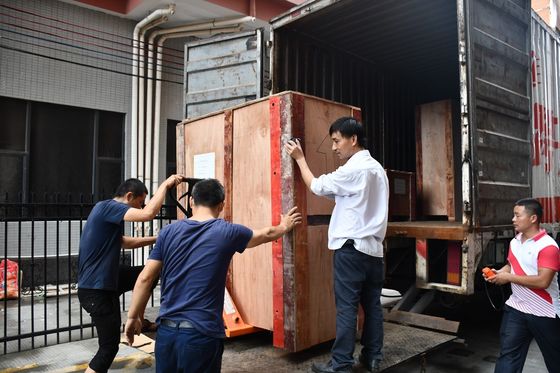 ল্যাব টেস্টিং মেশিন 5000h ইনসুলেটর টেস্টিং অ্যাপারেটাস IEC 62730-2024 লবণ এবং বৃষ্টি পরীক্ষা